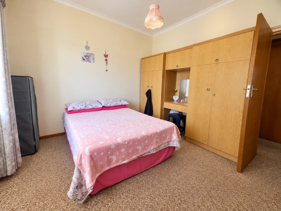 3 Bedroom Property for Sale in Hopefield Western Cape